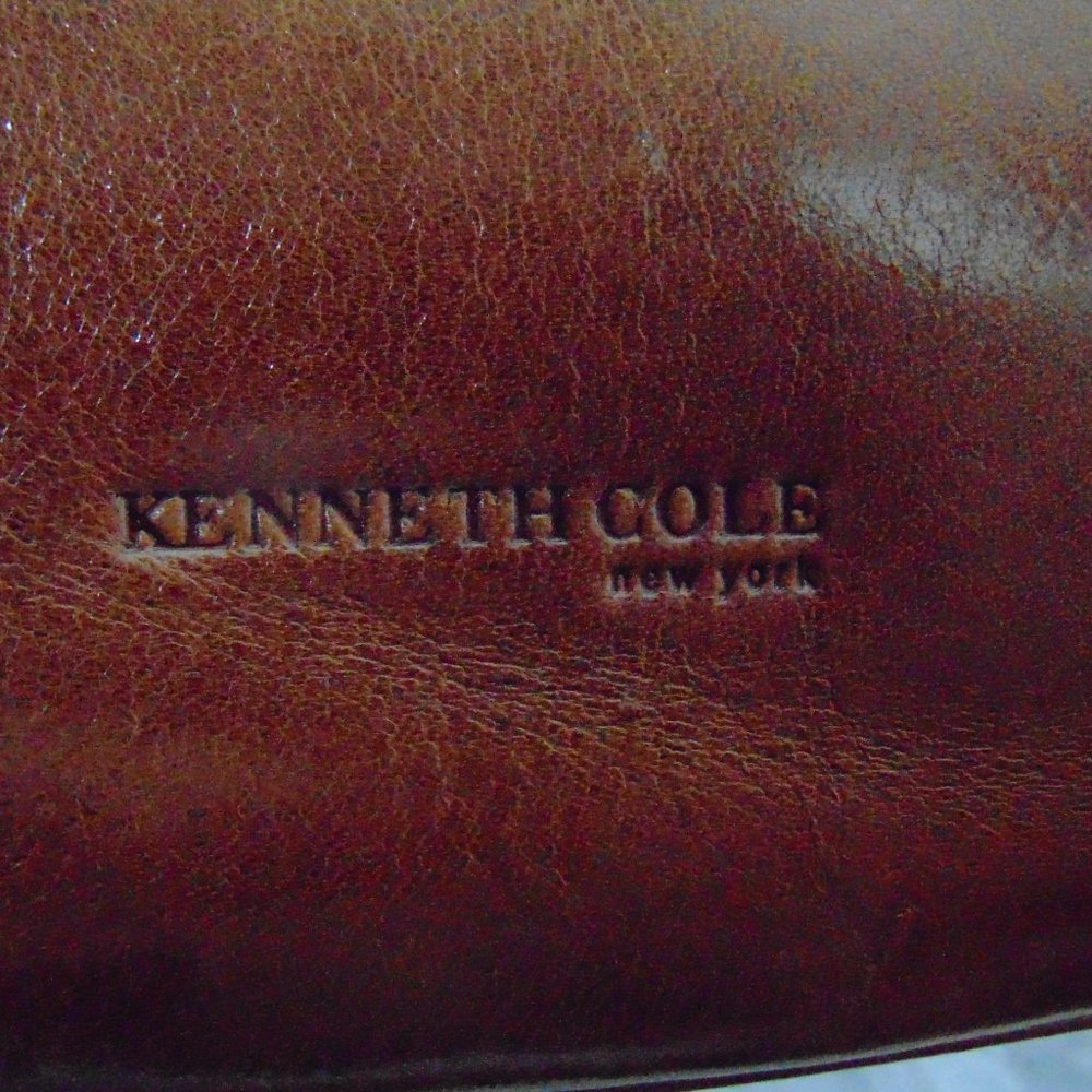Sold! - Picture 2 of 6